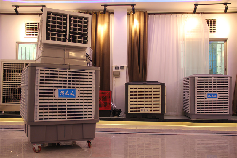 “火鍋店異味重？環(huán)?？照{(diào)降溫+通風